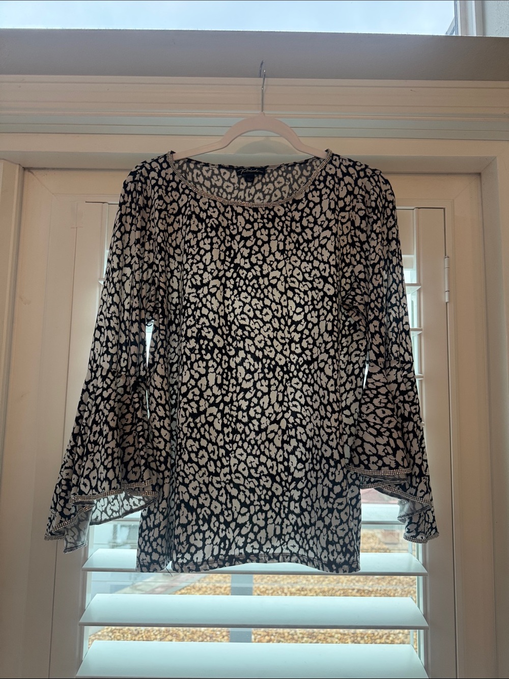 Prelude Women’s Black and White Leopard Print Bell Sleeve Blouse